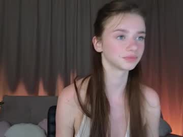 Cam for kelsiwest