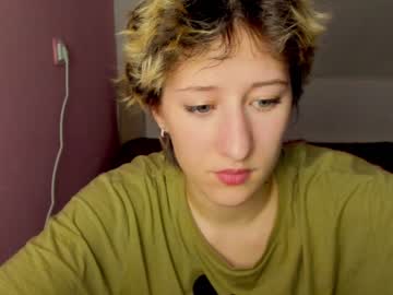 Cam for adellqueen