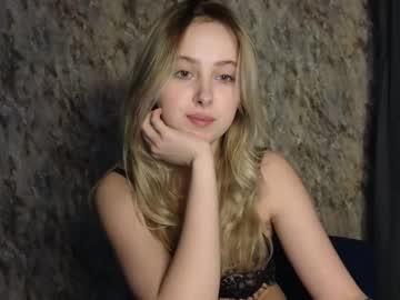 Cam for chloe_whispers