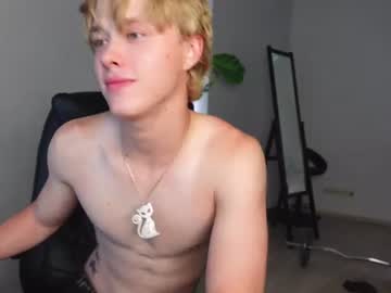 Cam for eddie_soltero