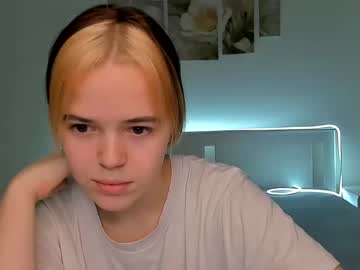 Cam for renee_whi