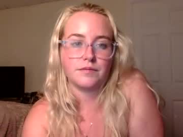 Cam for blonde4lyfe