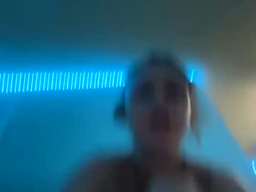 Cam for bubblegumbrat26