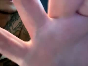 Cam for imastupidlittlebitch