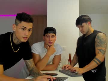 Cam for axel_villa