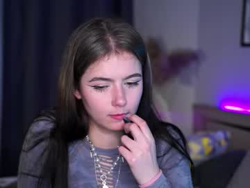 Cam for sirenevelyn